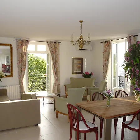Aparthotel Aix 4*